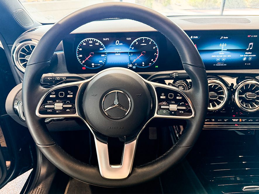 Mercedes-Benz CLA 250 SHOOTING BRAKE 2023 г. Чёрный, пробег 32000 км