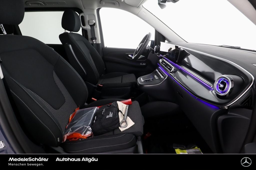 Mercedes-Benz V 250 2025 г. Синий, пробег 22195 км