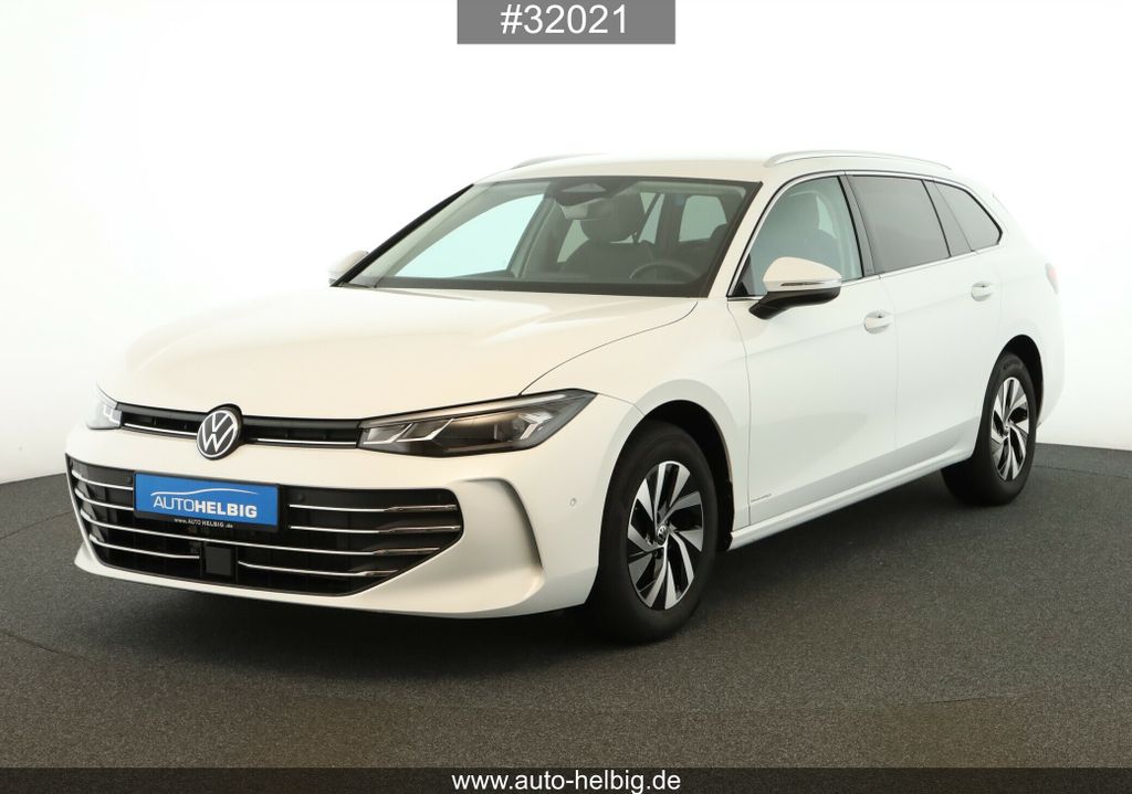 Volkswagen PASSAT VARIANT 2024 г. Белый, пробег 31400 км