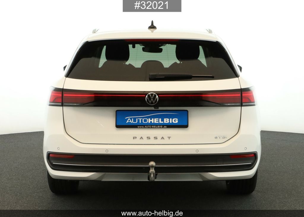 Volkswagen PASSAT VARIANT 2024 г. Белый, пробег 31400 км