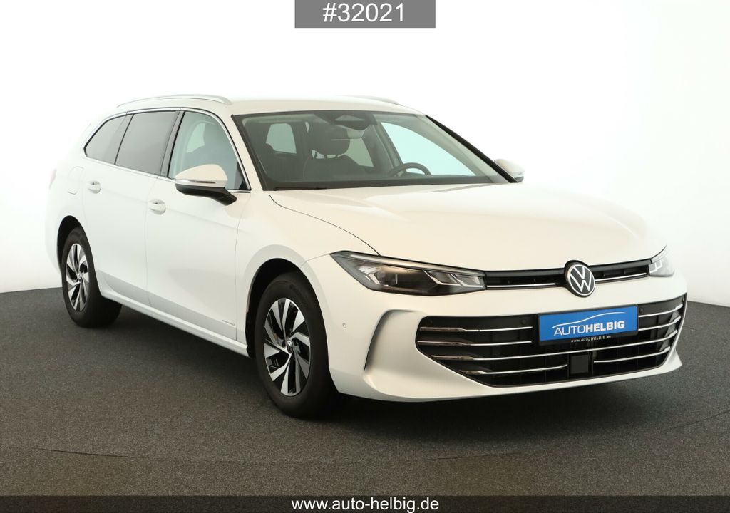Volkswagen PASSAT VARIANT 2024 г. Белый, пробег 31400 км
