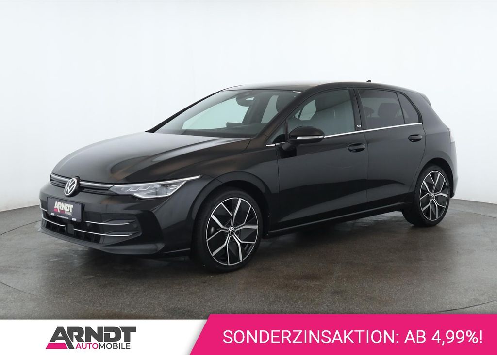 Volkswagen Golf 2024 г. Чёрный, пробег 26400 км
