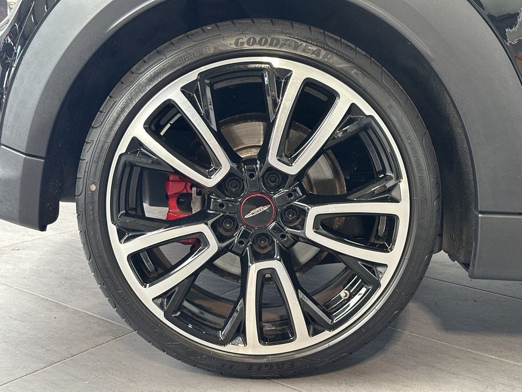 Mini JOHN COOPER WORKS CABRIO 2022 г. Чёрный, пробег 34750 км