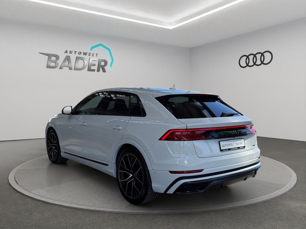 Audi Q8 2023 г. Белый, пробег 46016 км