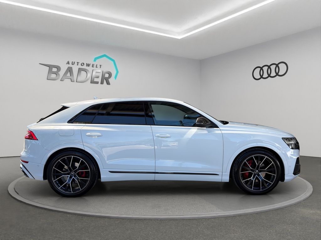 Audi Q8 2023 г. Белый, пробег 46016 км