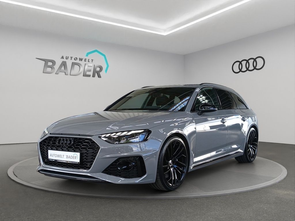 Audi RS4 2022 г. Серый, пробег 45719 км