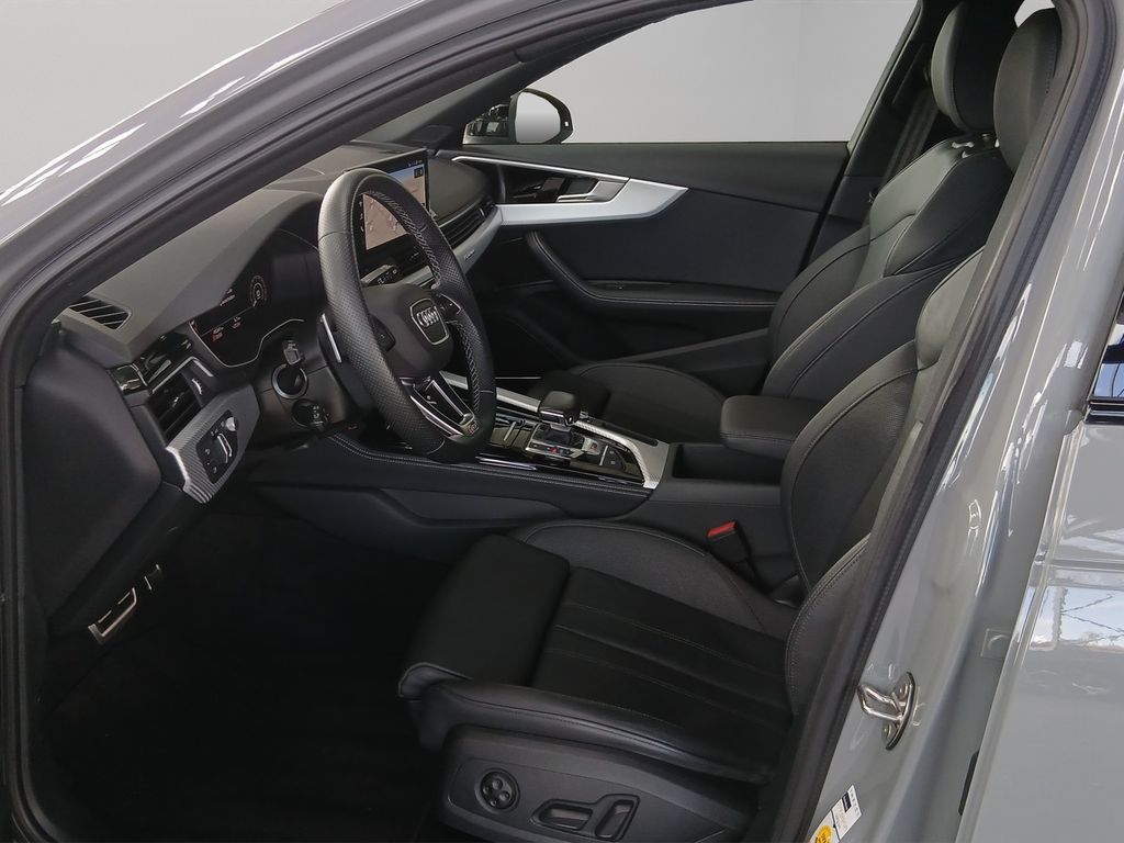 Audi RS4 2022 г. Серый, пробег 45719 км