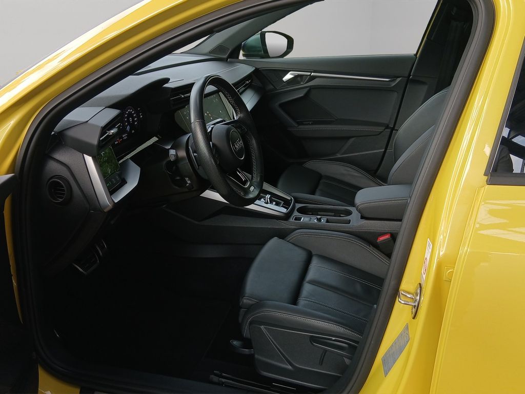 Audi S3 2023 г. Жёлтый, пробег 46895 км