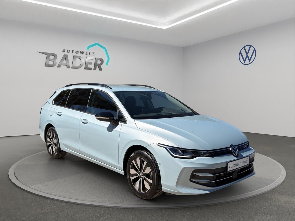 Volkswagen Golf 2025 г. Синий, пробег 27913 км