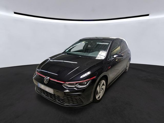 Volkswagen Golf 2023 г. Чёрный, пробег 55610 км