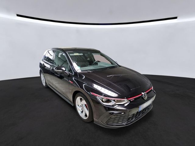 Volkswagen Golf 2023 г. Чёрный, пробег 55610 км