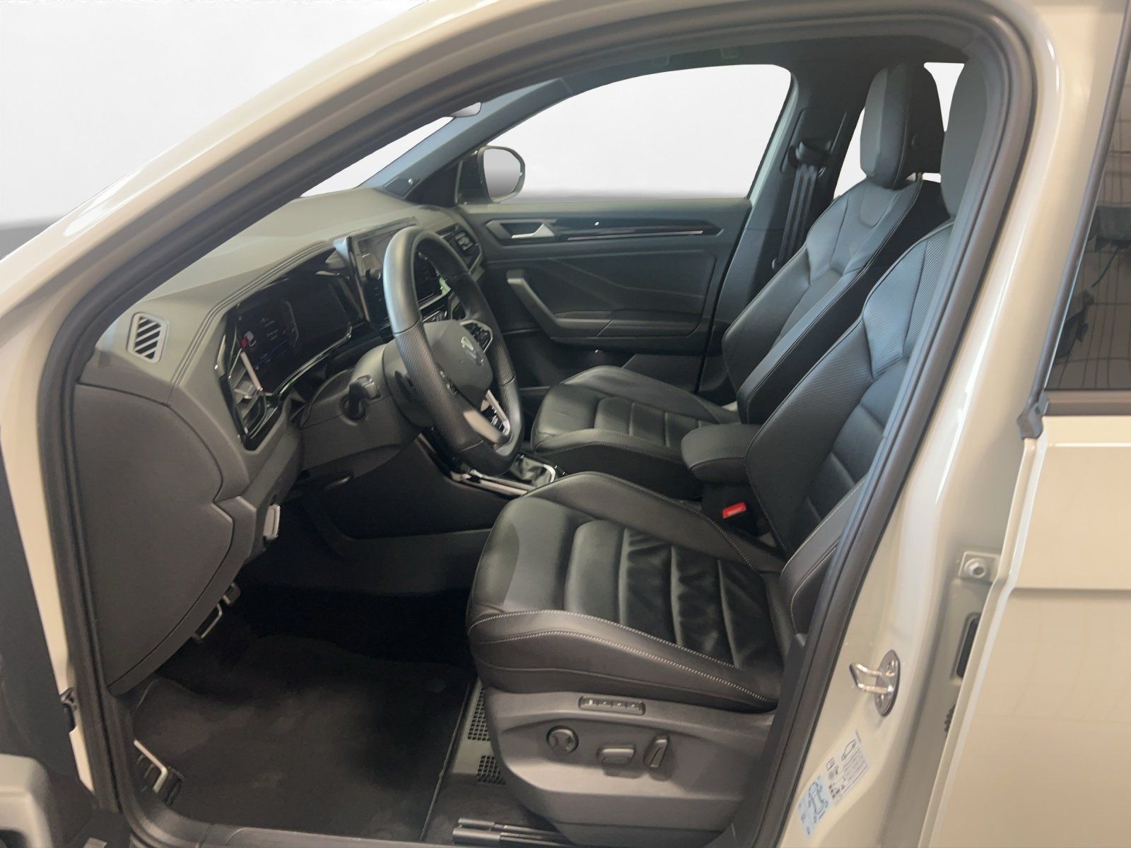 Volkswagen T-Roc 2022 г. Серый, пробег 47964 км