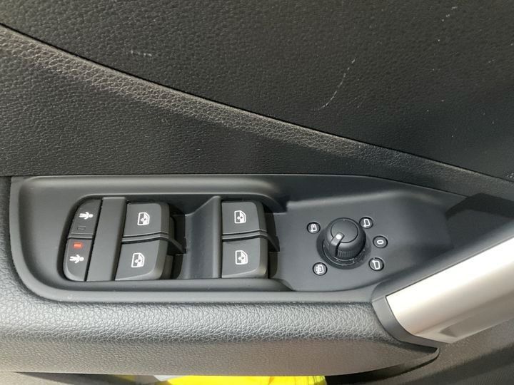 Audi Q2 2023 г. Синий, пробег 39666 км