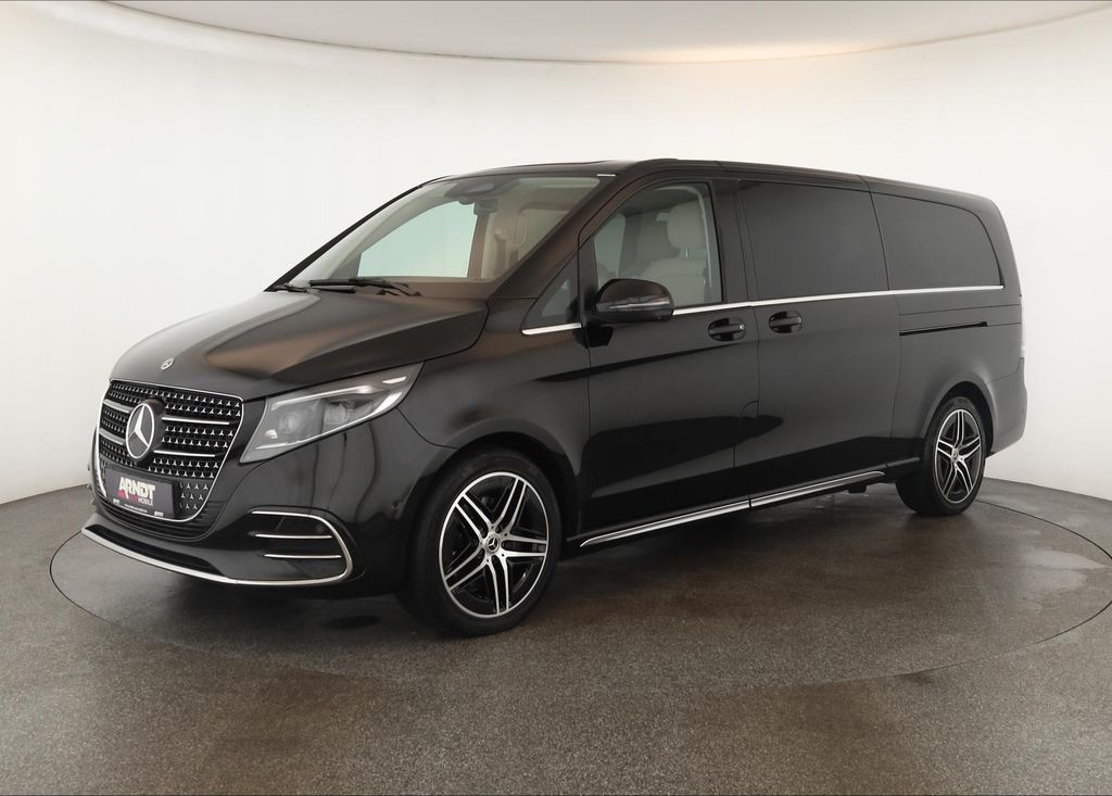 Mercedes-Benz V 300 2024 г. Чёрный, пробег 52600 км