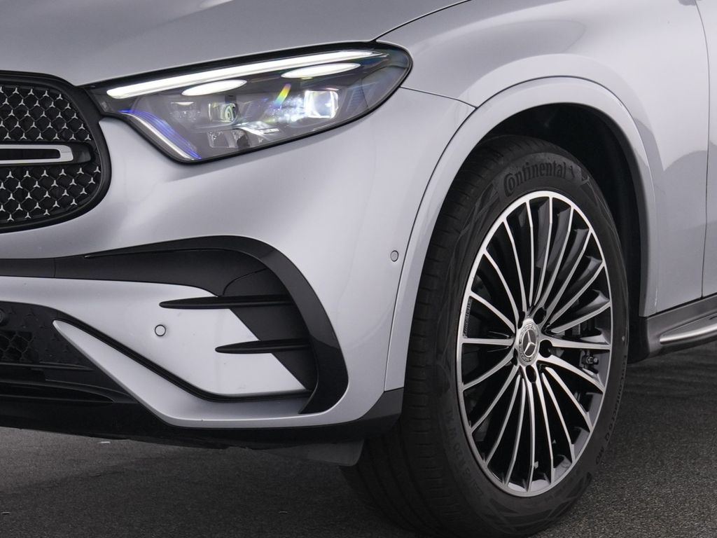Mercedes-Benz GLC 200 2026 г. Серебристый, пробег 12032 км