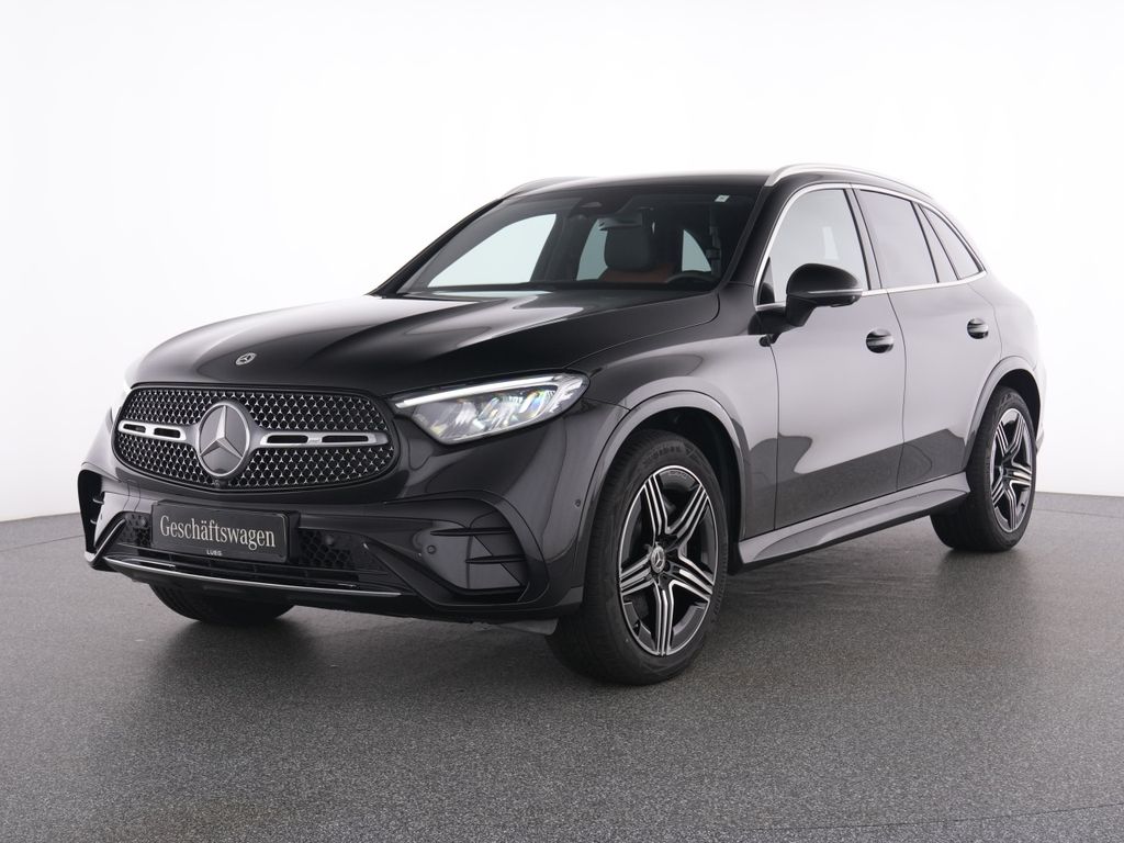 Mercedes-Benz GLC 220 2026 г. Чёрный, пробег 10307 км