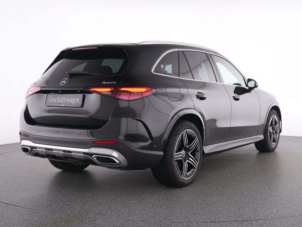 Mercedes-Benz GLC 220 2026 г. Чёрный, пробег 10307 км