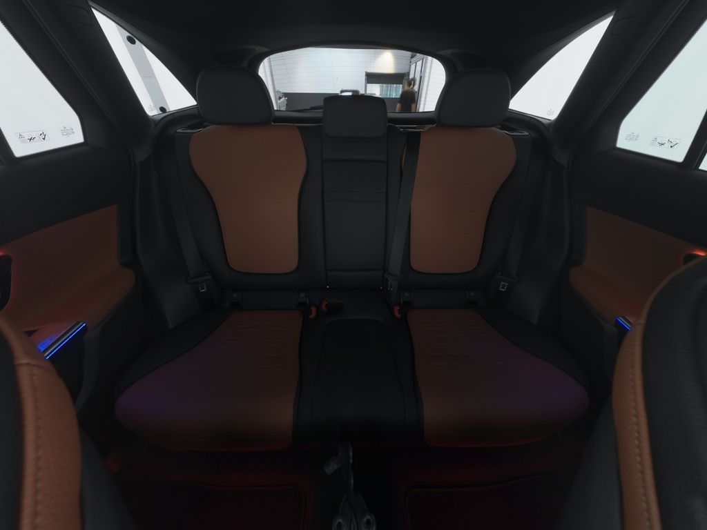 Mercedes-Benz GLC 220 2026 г. Чёрный, пробег 10307 км