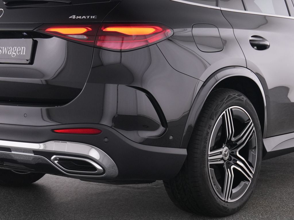 Mercedes-Benz GLC 220 2026 г. Чёрный, пробег 10307 км