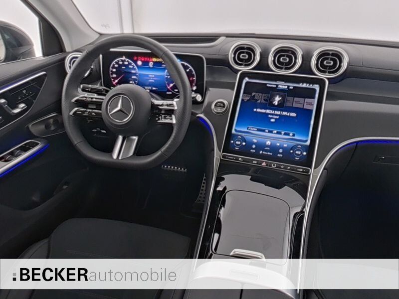 Mercedes-Benz GLC 300 2025 г. Серый, пробег 18988 км