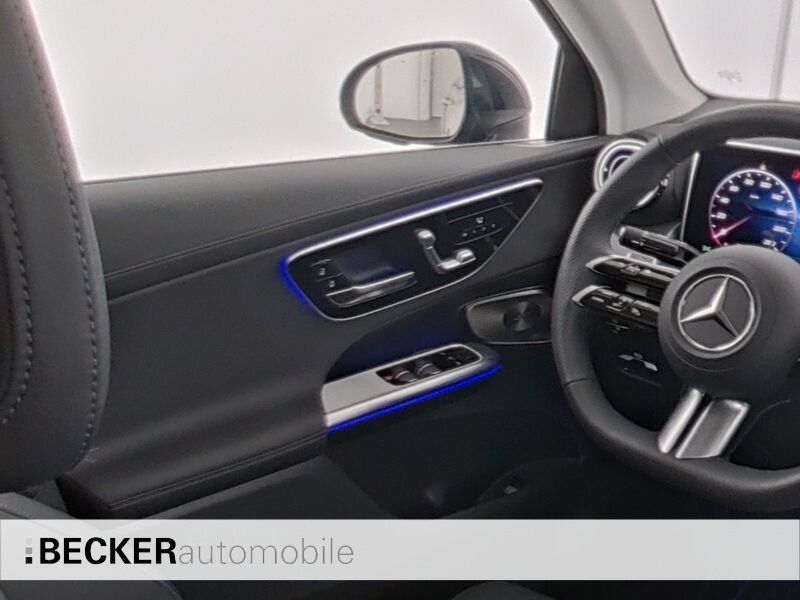 Mercedes-Benz GLC 300 2025 г. Серый, пробег 18988 км