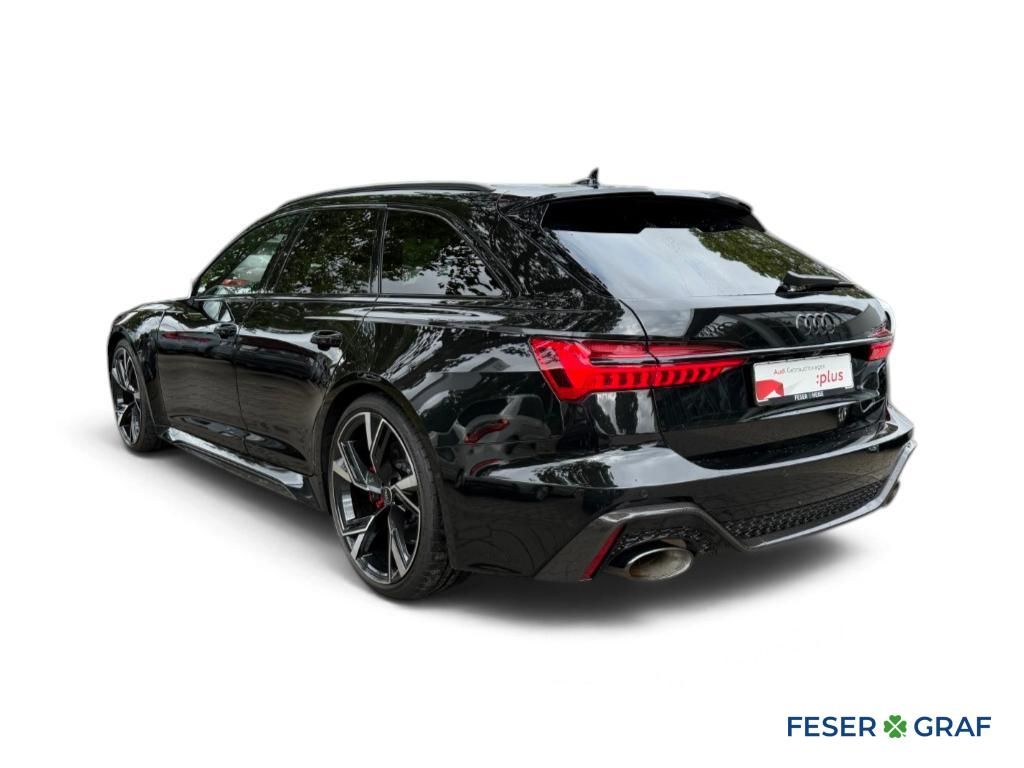Audi RS6 2023 г. Чёрный, пробег 48071 км