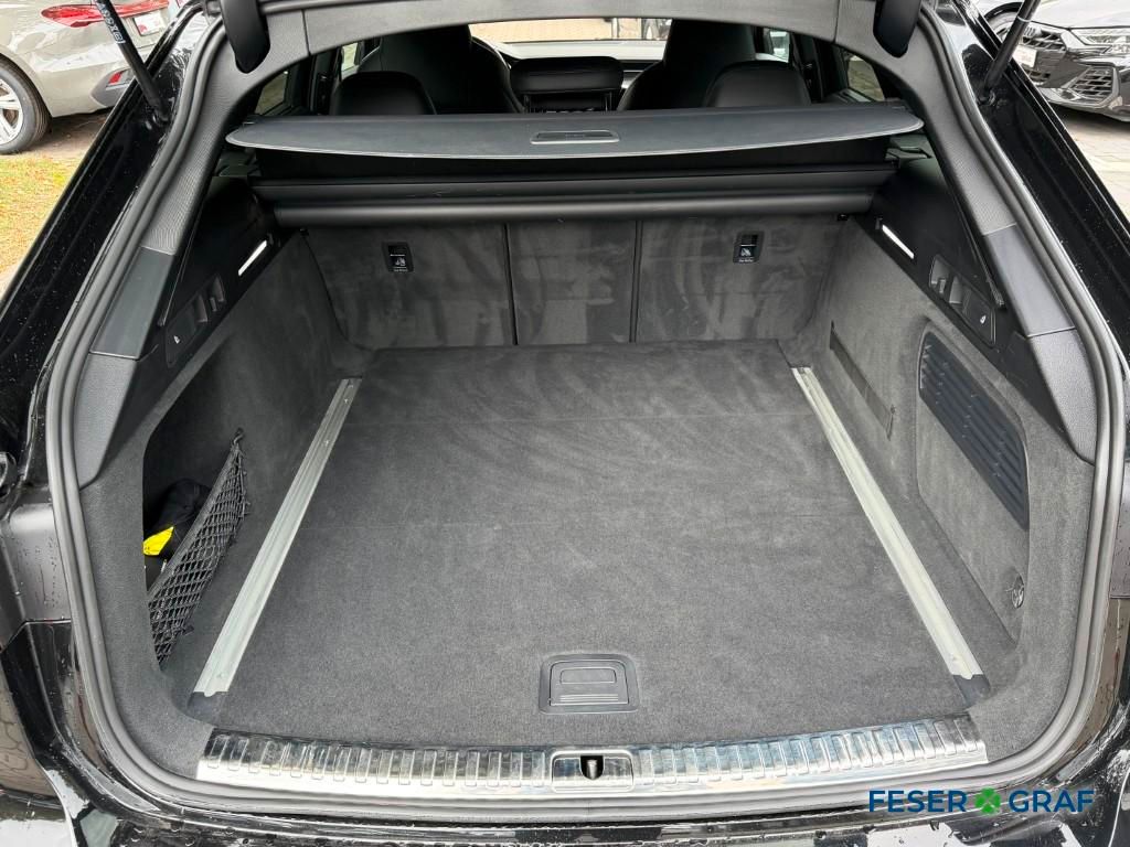 Audi RS6 2023 г. Чёрный, пробег 48071 км