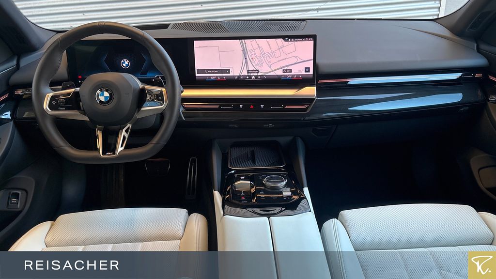 BMW 520 2024 г. Чёрный, пробег 24106 км