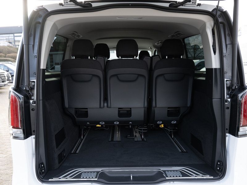 Mercedes-Benz V 250 2026 г. Белый, пробег 16900 км