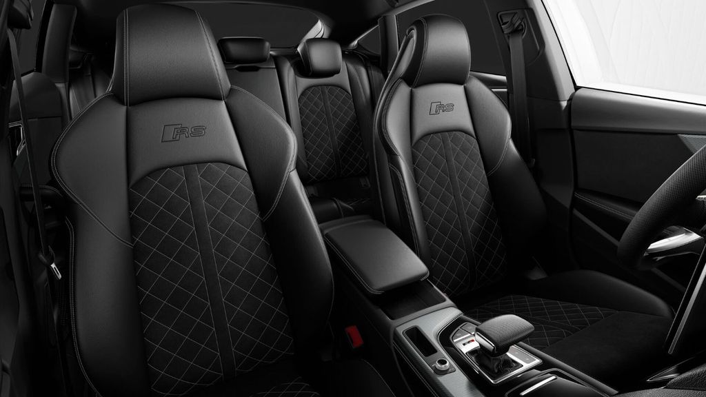 Audi RS5 2023 г. Серый, пробег 43936 км