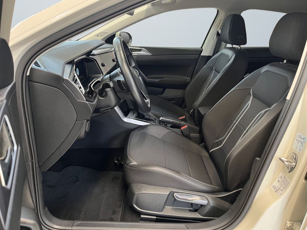 Volkswagen Taigo 2022 г. Серый, пробег 42933 км