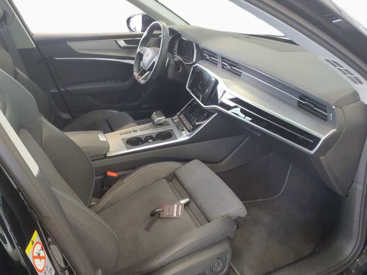 Audi S6 2024 г. Чёрный, пробег 49518 км