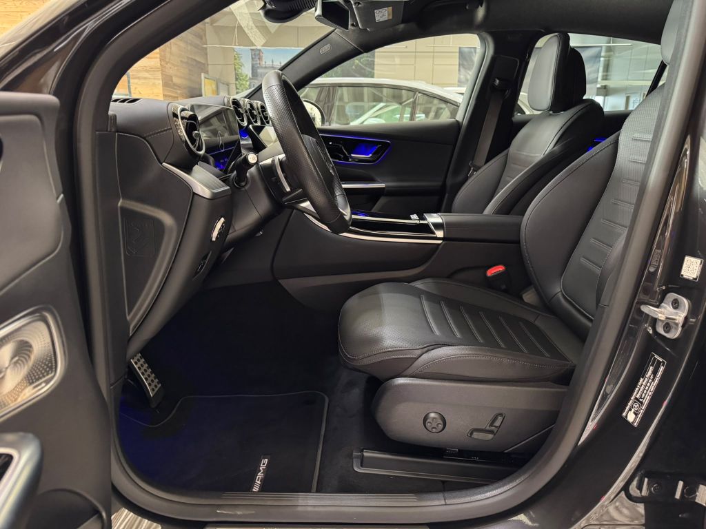 Mercedes-Benz GLC 300 2025 г. Серый, пробег 14673 км