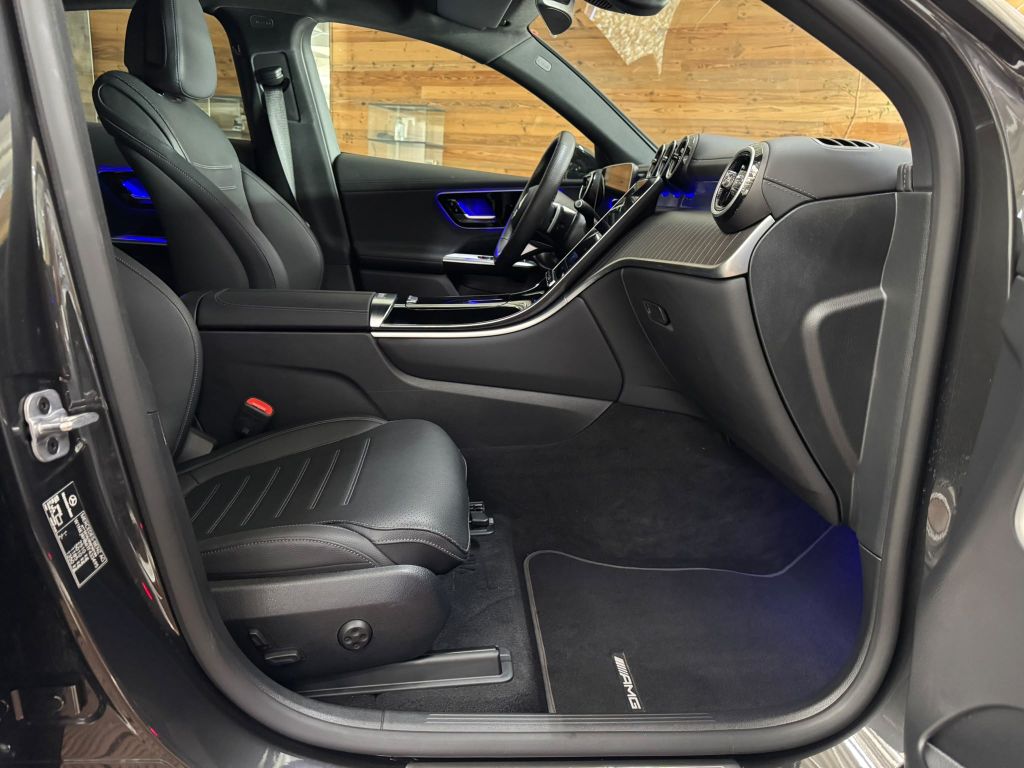 Mercedes-Benz GLC 300 2025 г. Серый, пробег 14673 км