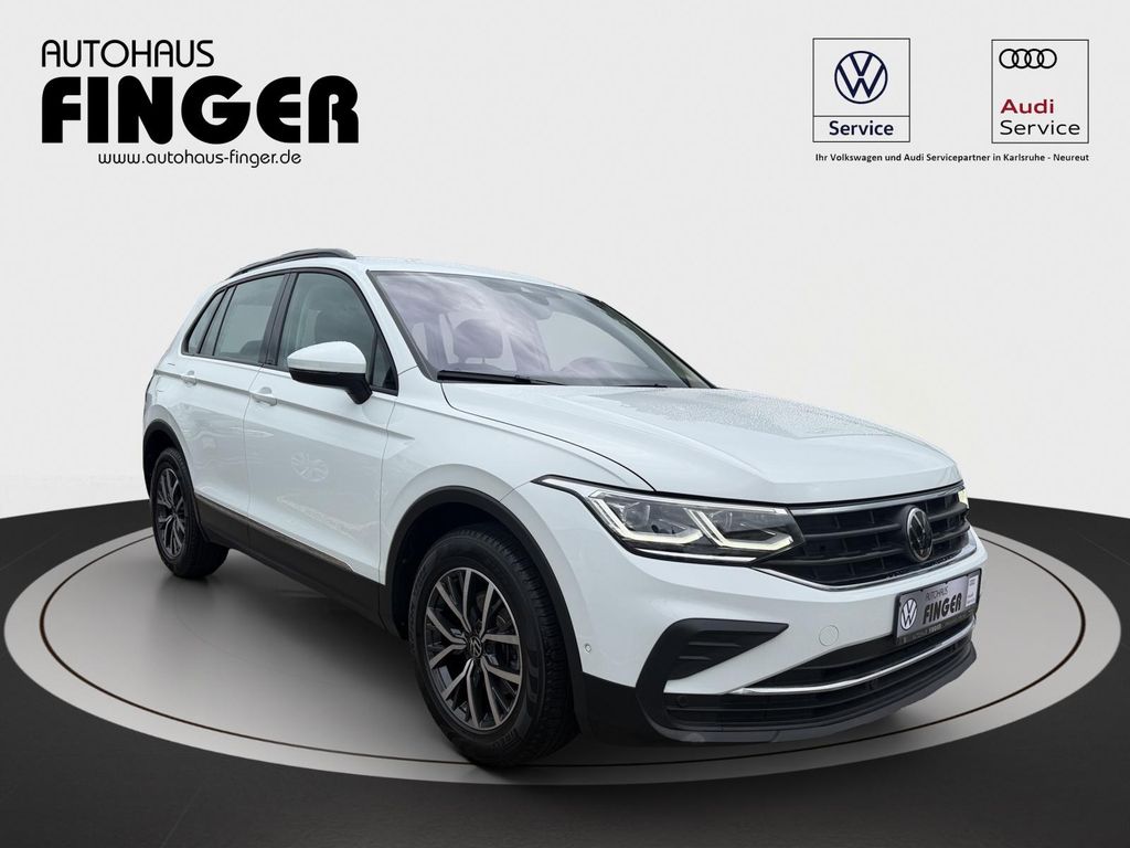 Volkswagen Tiguan 2022 г. Белый, пробег 39200 км