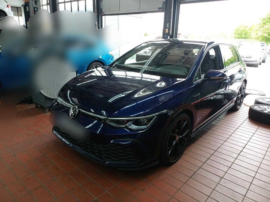 Volkswagen Golf 2022 г. Синий, пробег 44059 км