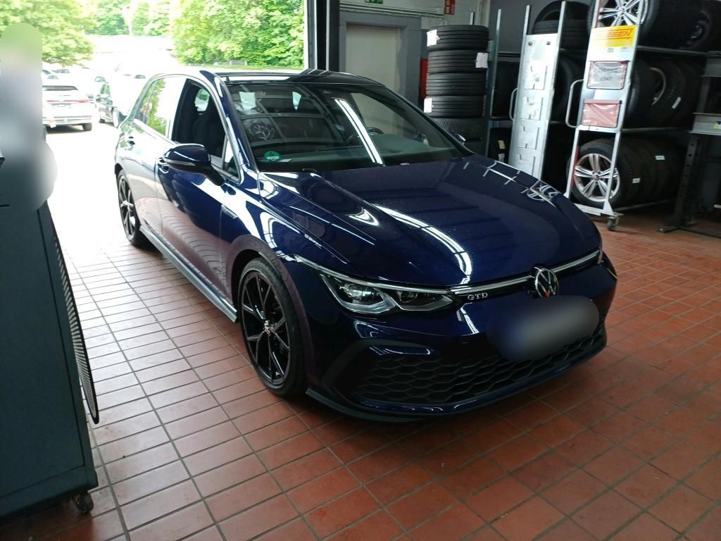 Volkswagen Golf 2022 г. Синий, пробег 44059 км