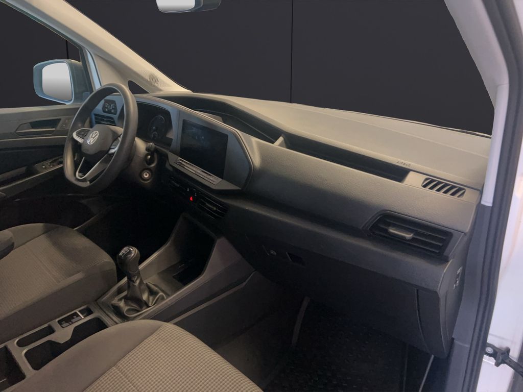 Volkswagen CADDY MAXI 2021 г. Белый, пробег 43950 км