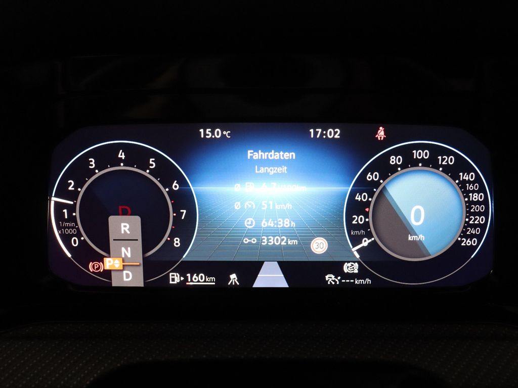 Volkswagen Golf 2024 г. Чёрный, пробег 41104 км
