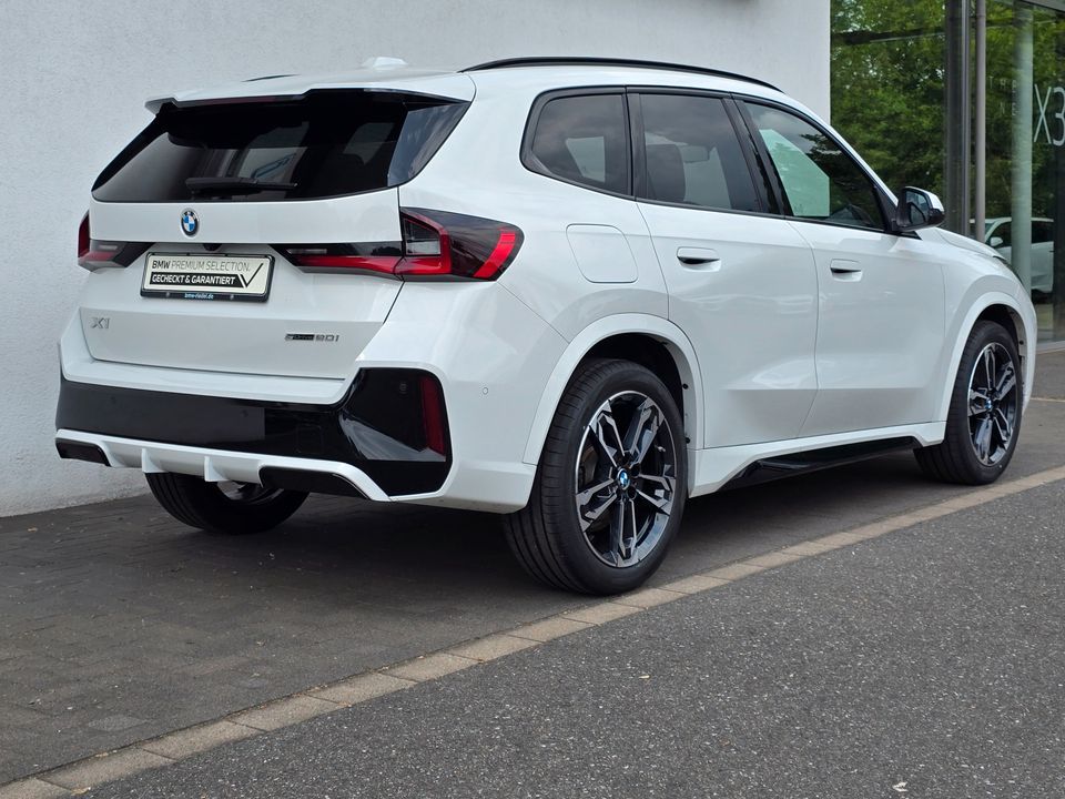 BMW X1 2025 г. Белый, пробег 18099 км