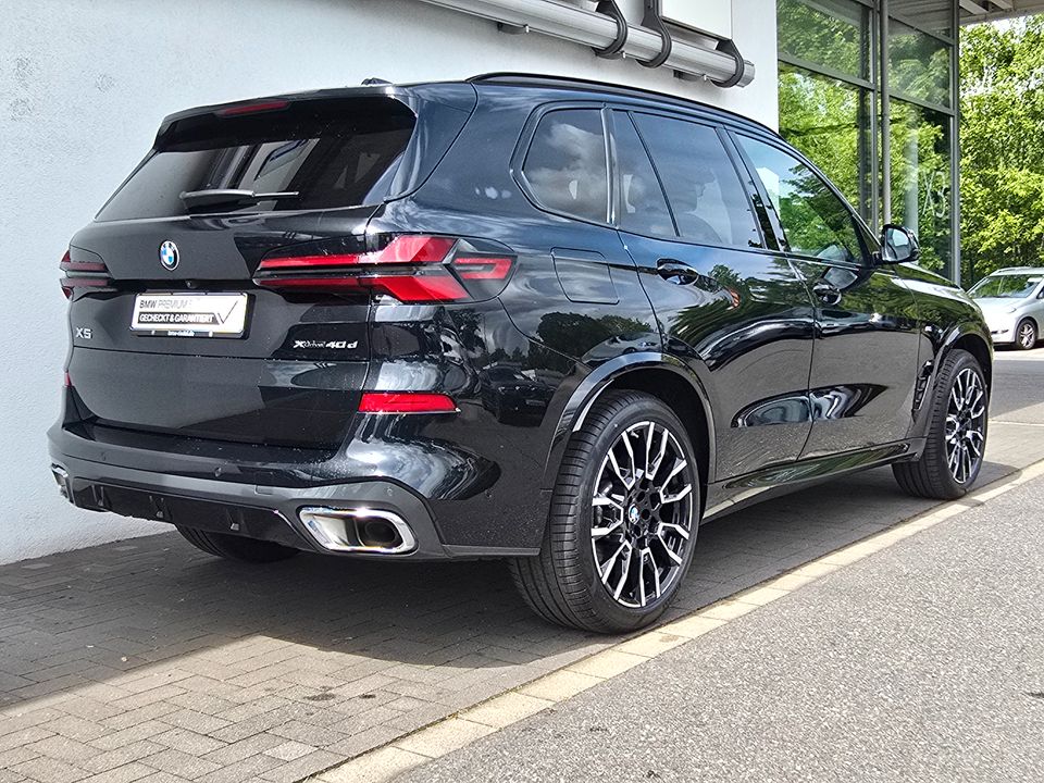 BMW X5 2025 г. Чёрный, пробег 25299 км