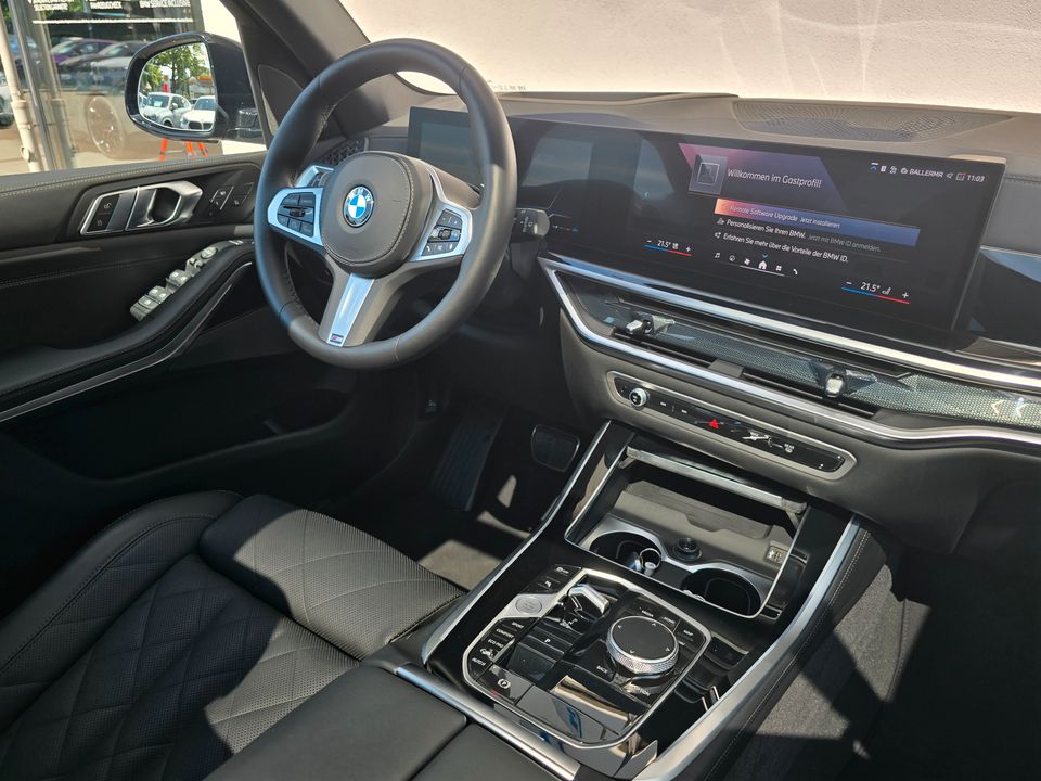 BMW X5 2025 г. Чёрный, пробег 27799 км