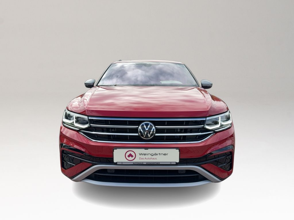 Volkswagen TIGUAN ALLSPACE 2022 г. Красный, пробег 34950 км