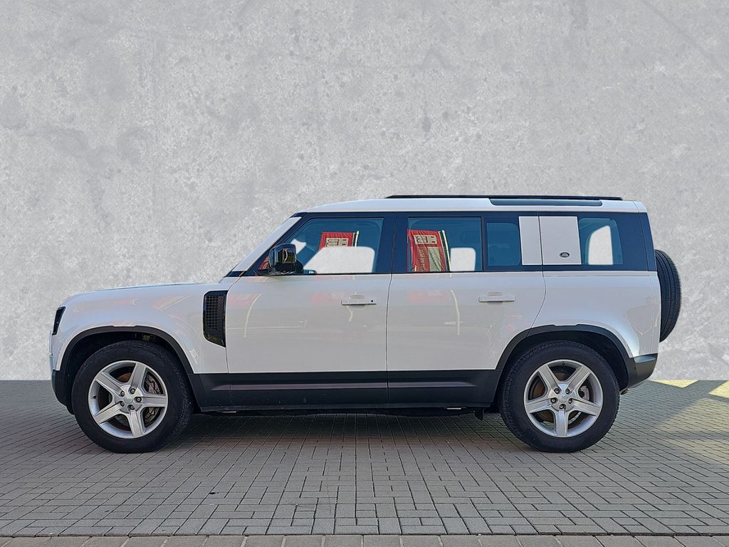 Land Rover Defender 2022 г. Белый, пробег 32850 км