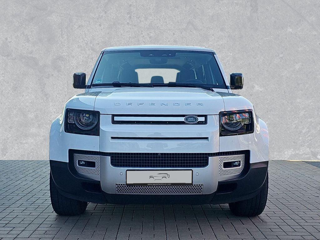 Land Rover Defender 2022 г. Белый, пробег 32850 км