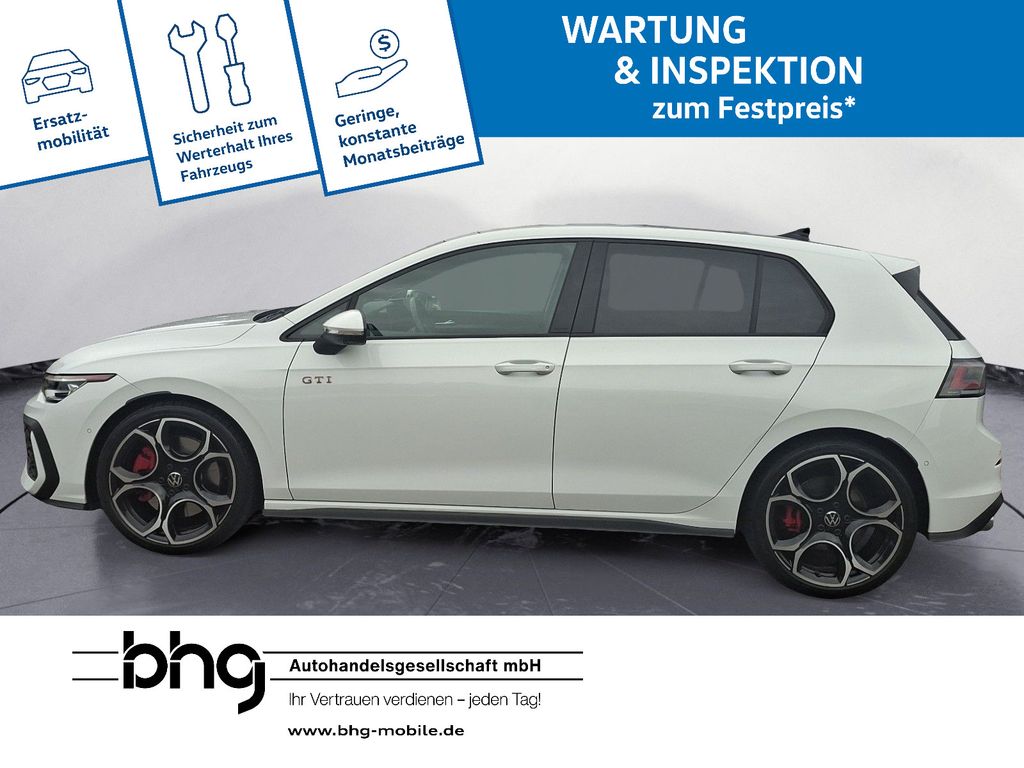 Volkswagen Golf 2024 г. Белый, пробег 22420 км