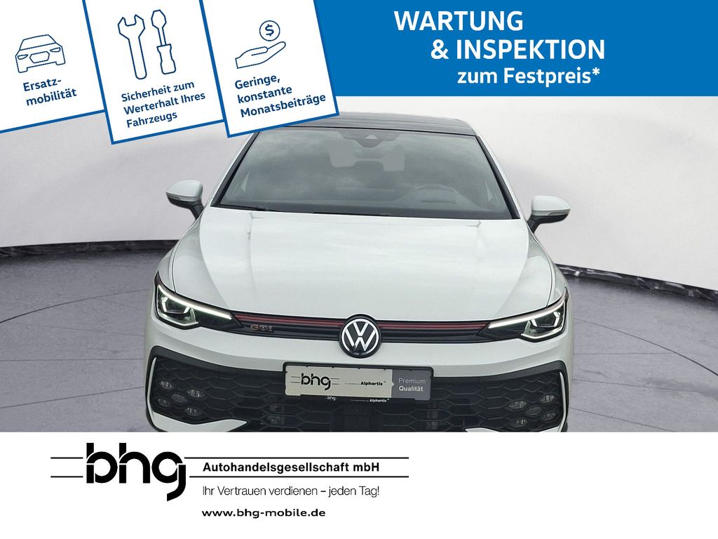 Volkswagen Golf 2024 г. Белый, пробег 22420 км