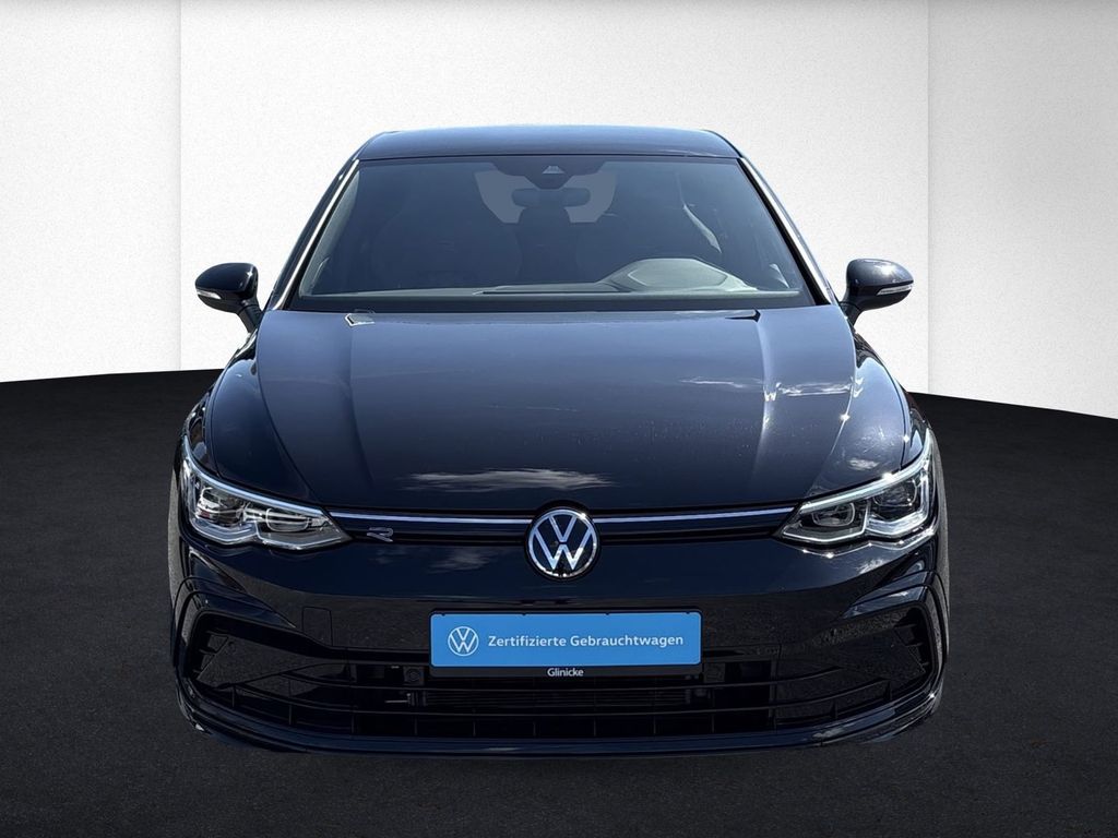 Volkswagen Golf 2024 г. Чёрный, пробег 28891 км