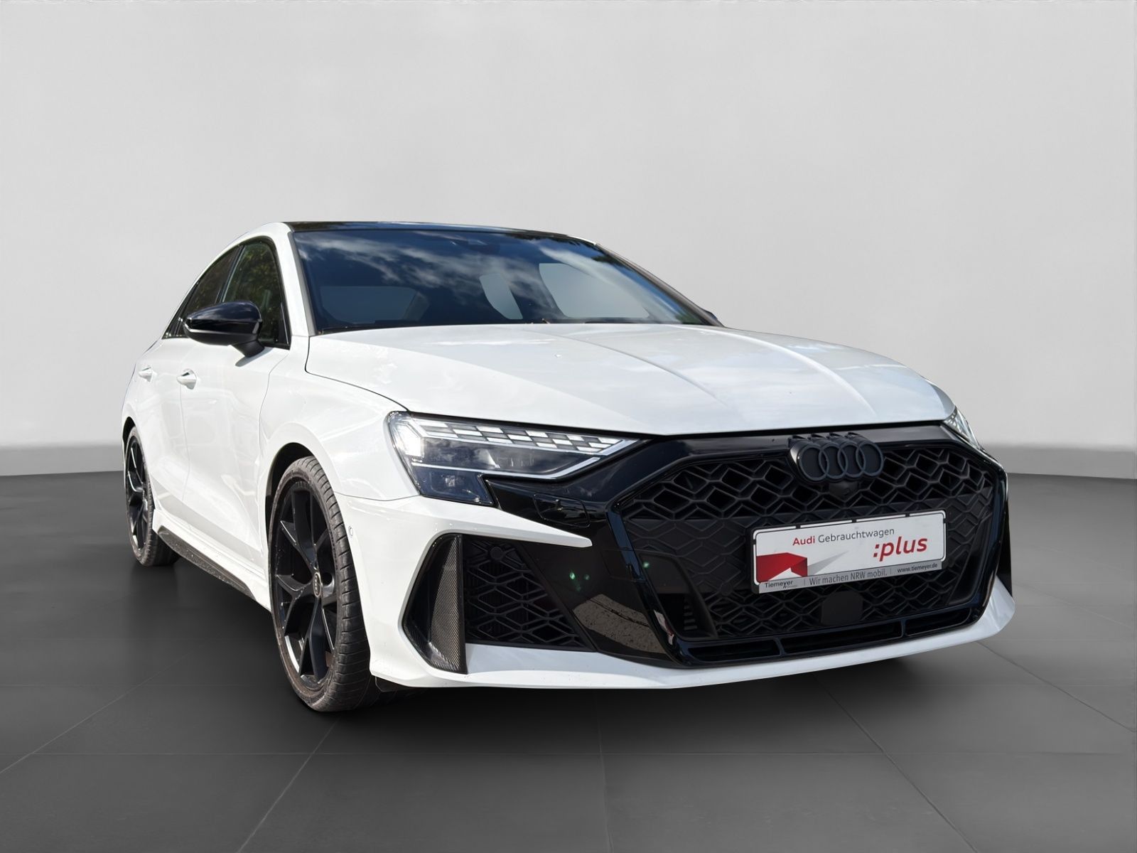 Audi RS3 2025 г. Серый, пробег 31199 км