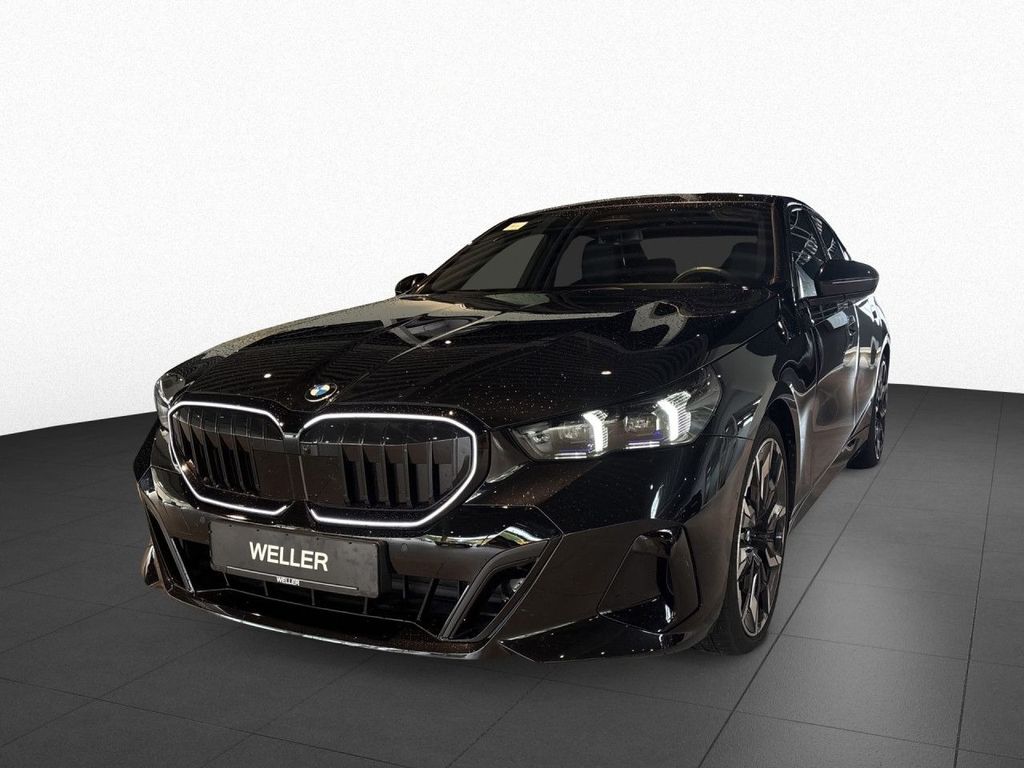 BMW 520 2026 г. Чёрный, пробег 11301 км